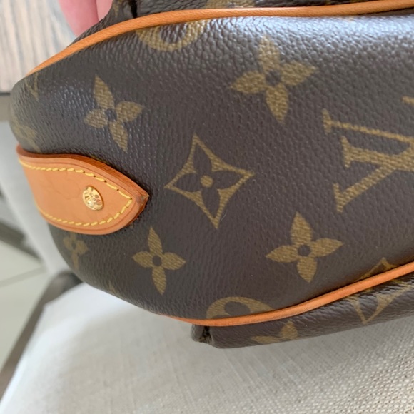 Louis Vuitton Tulum. Great condition. - Picture 3 of 11